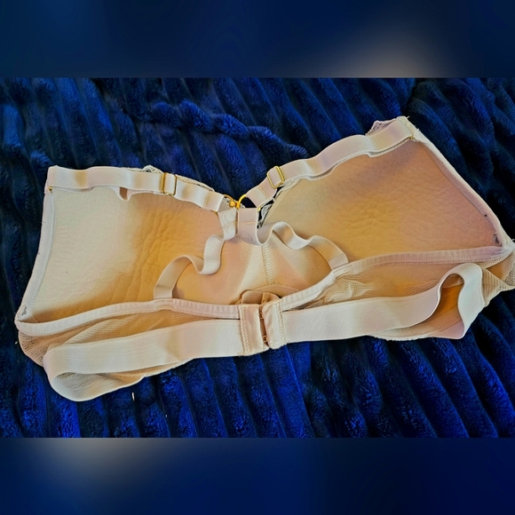 Lively Bra Bundle - Picture 4 of 7